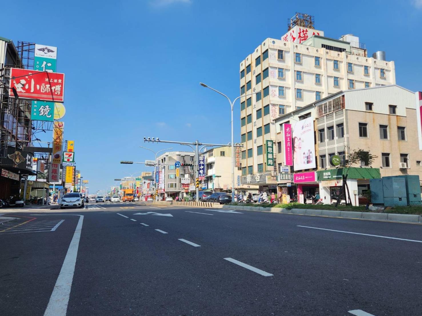 Hua Ku Hotel Tainan Dış mekan fotoğraf