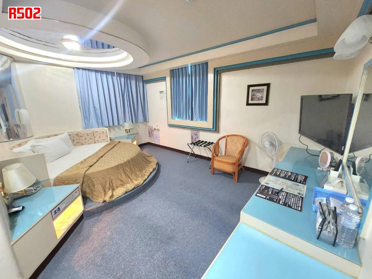 Hua Ku Hotel Tainan Dış mekan fotoğraf